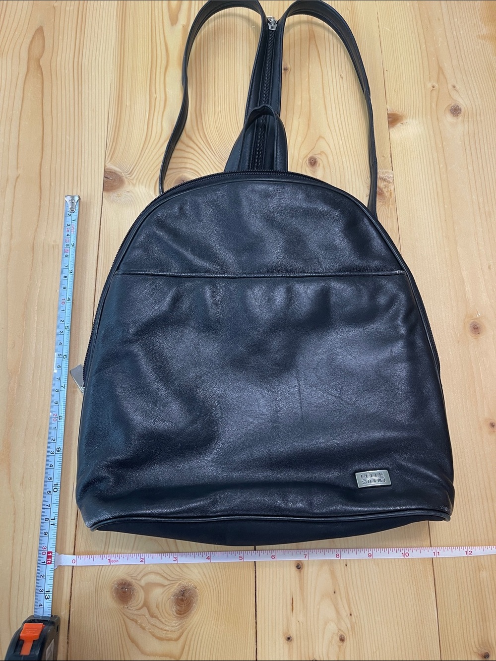 Vintage Wilson’s Leather Pelle Studio Black Leather Backpack/Sling Back Y2K - Picture 12 of 15